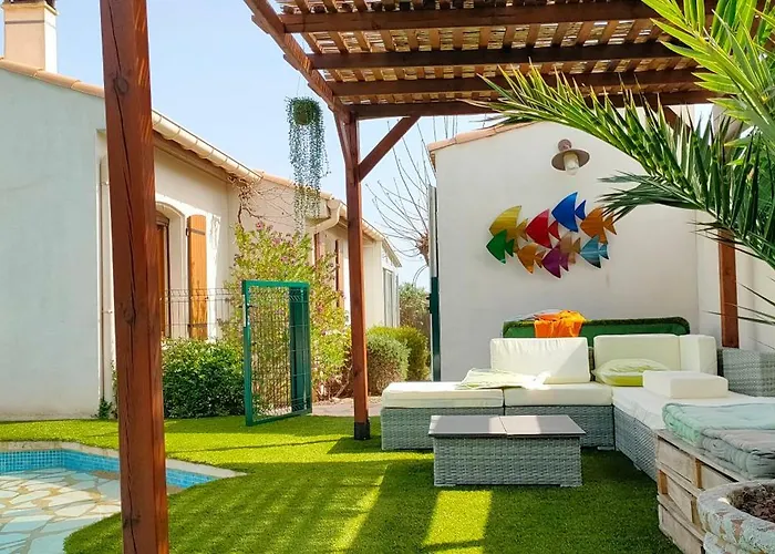 Divine Sunny Dom wakacyjny Roujan