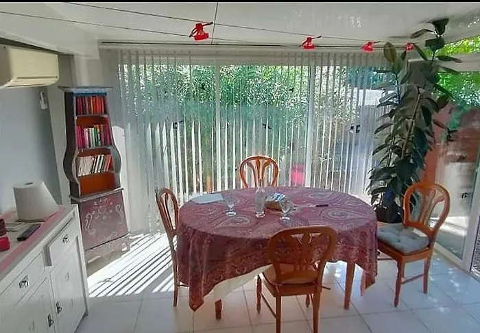 Divine Sunny Дом отдыха *